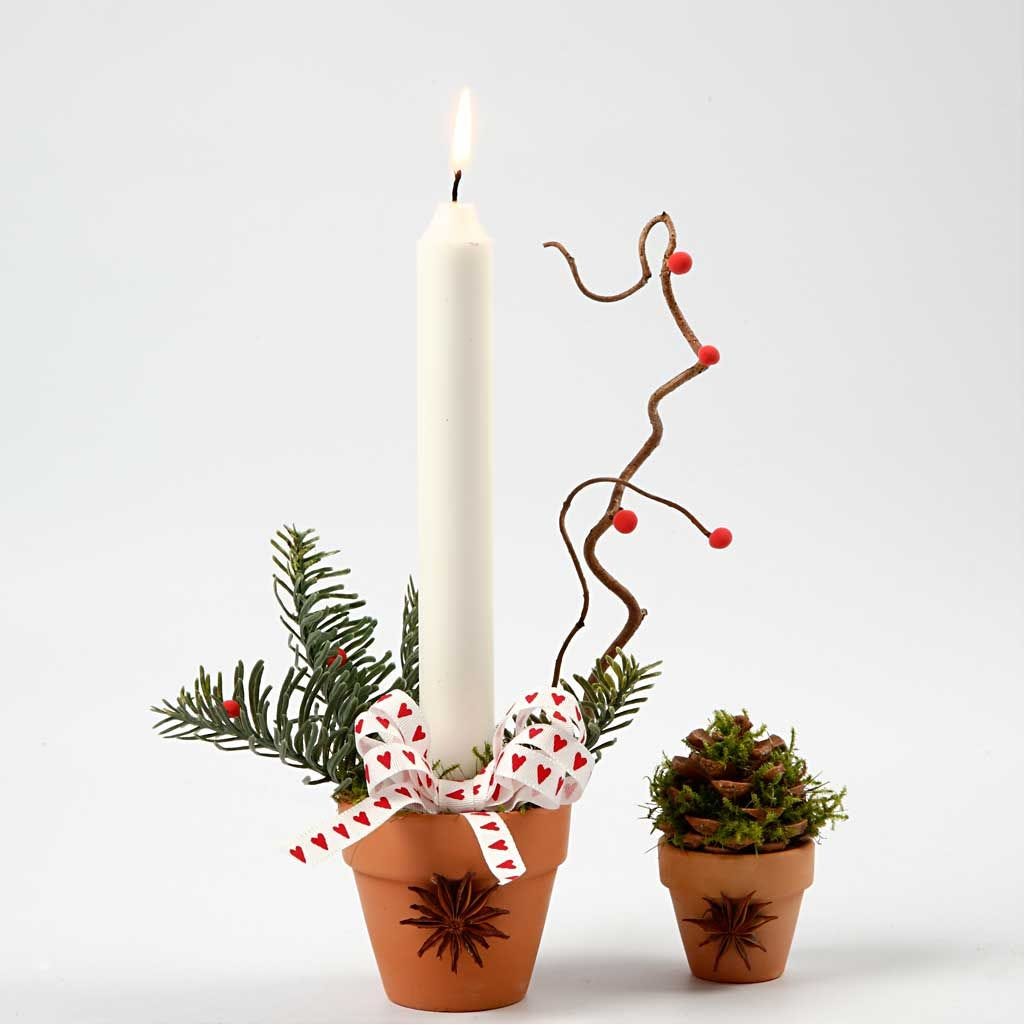 Mini Terracotta Flower Pot - single