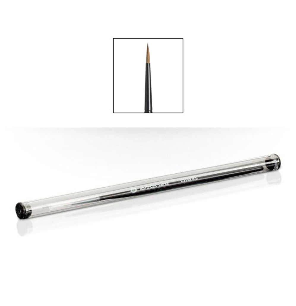 Citadel Medium Artificer (Sable) Layer Brush | Buy Online from The Home Crafters