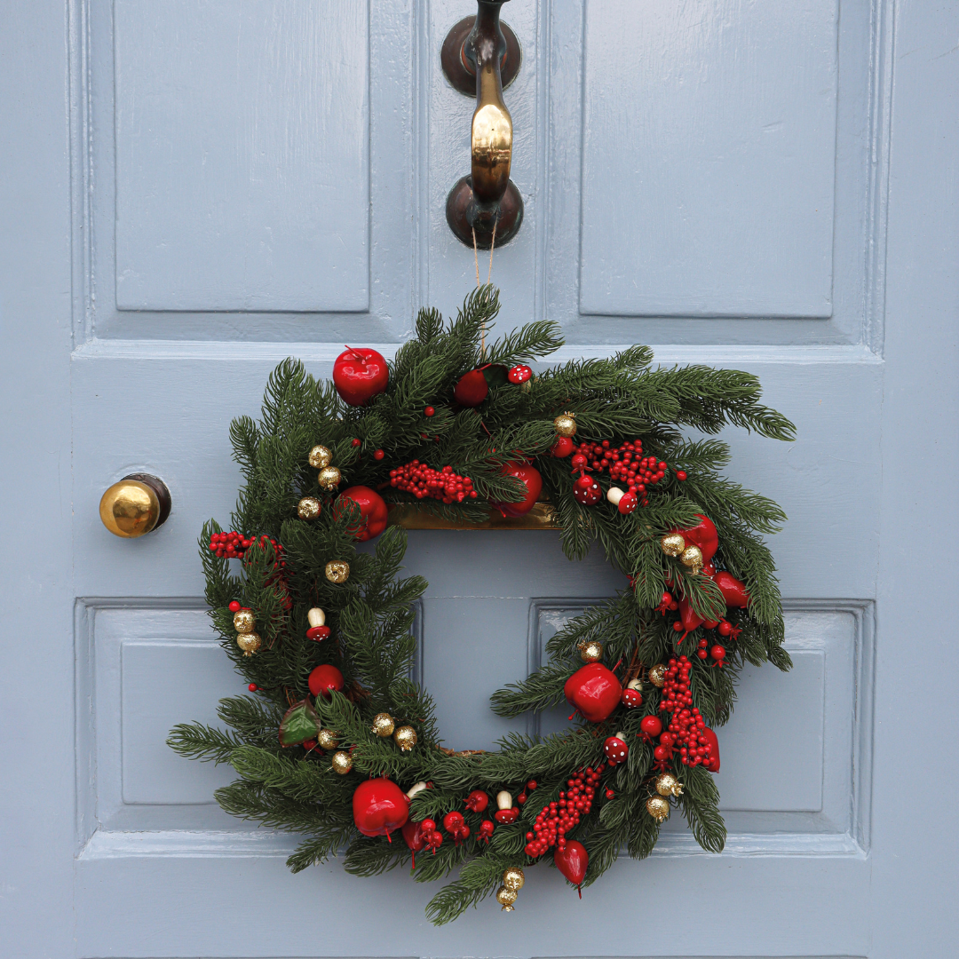 Make Your Own Festive Wreath Kit: Winter Berry: 40cm
