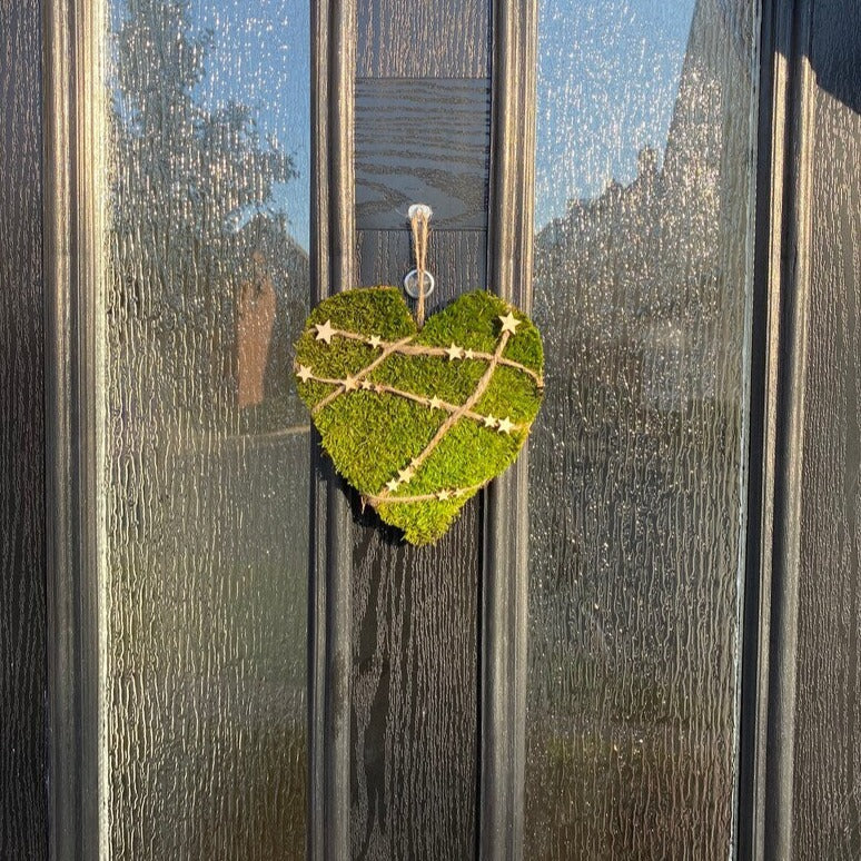 Hanging Moss Heart Topiary Base - 15cm