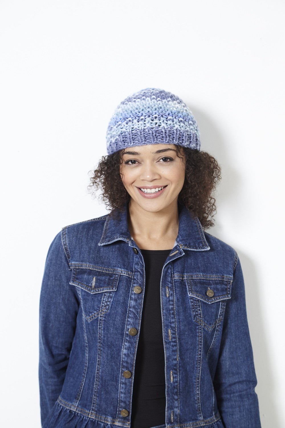 King Cole 'Easy Knit' Ladies Jacket & Accessories Knitting Pattern 5840 - Super Chunky | Buy Online from The Home Crafters