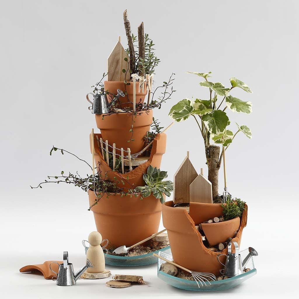 Mini Terracotta Flower Pot - single