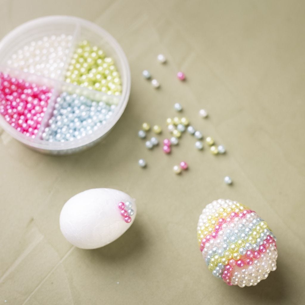 Mini Craft Kit: Modelling Beaded Easter Eggs