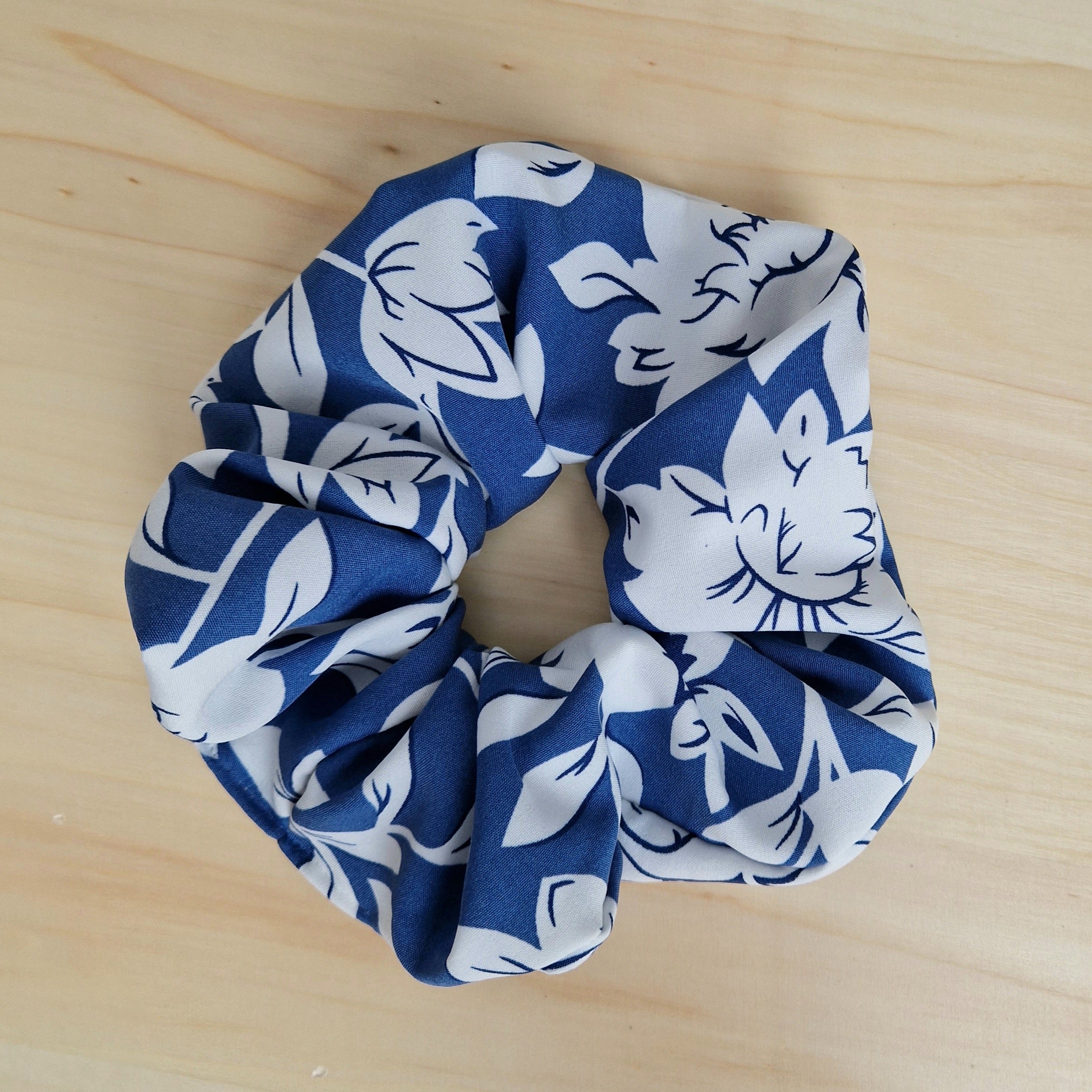 Maka Design - Maxi Hair Scrunchie in Lily Blue