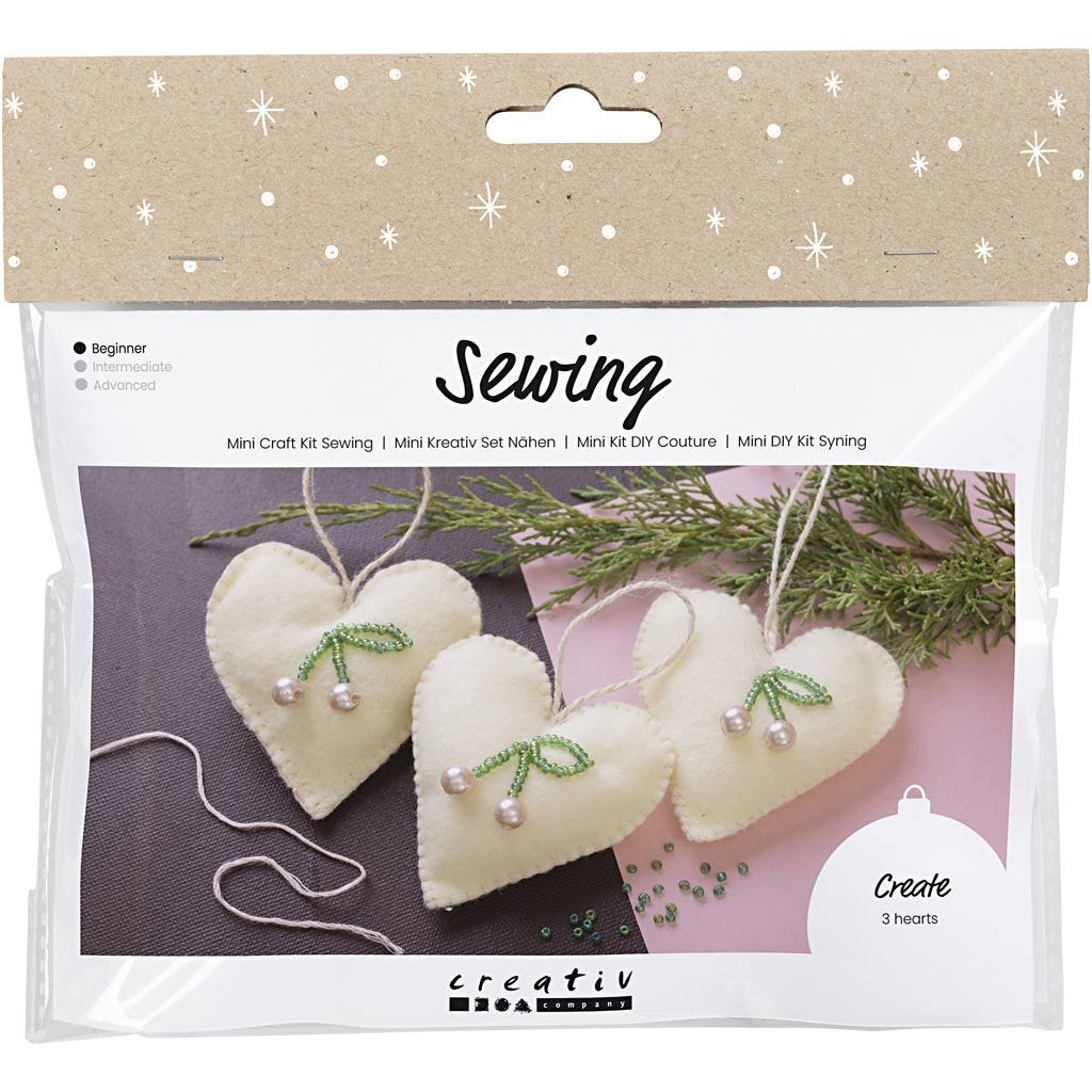 Christmas Mini Craft Kit - Sewing Hearts