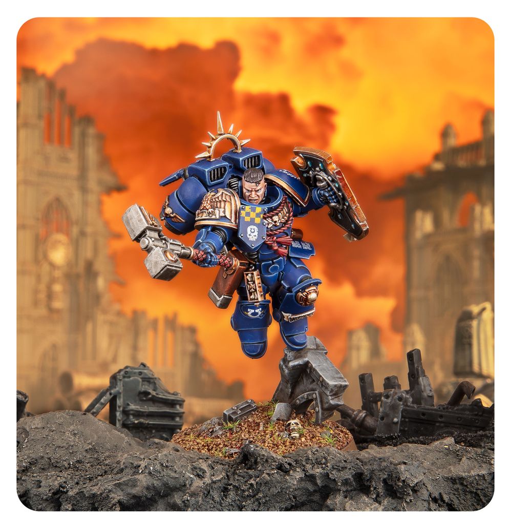Space Marines: Captain with Jump Pack & Relic Shield | Buy Online from The Home Crafters