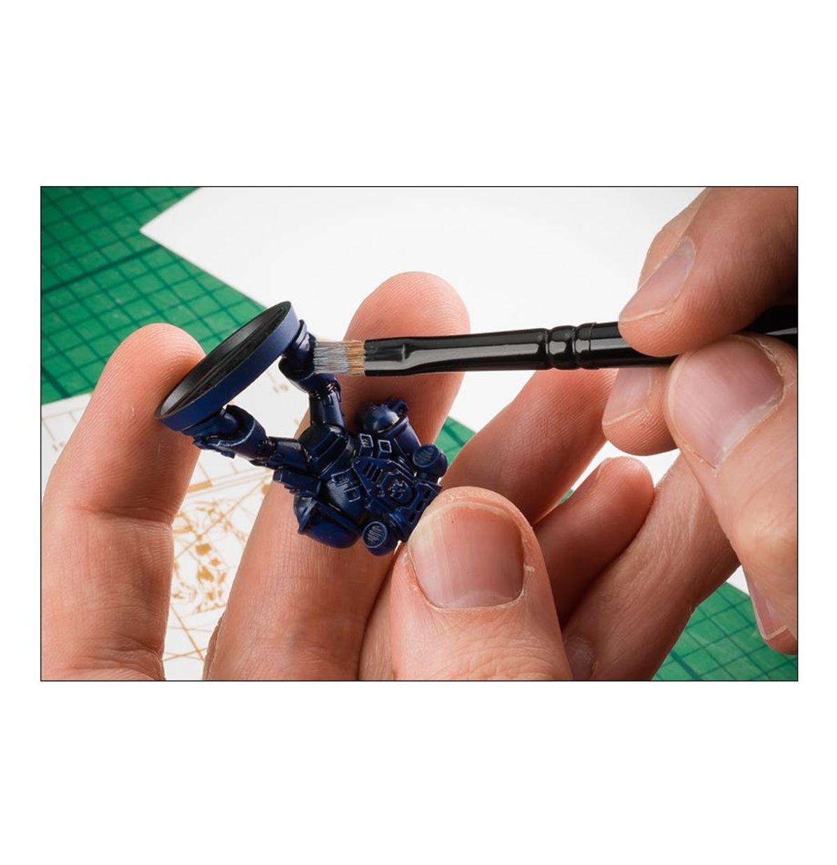 Citadel Medium Drybrush (M Dry) | Buy Online from The Home Crafters