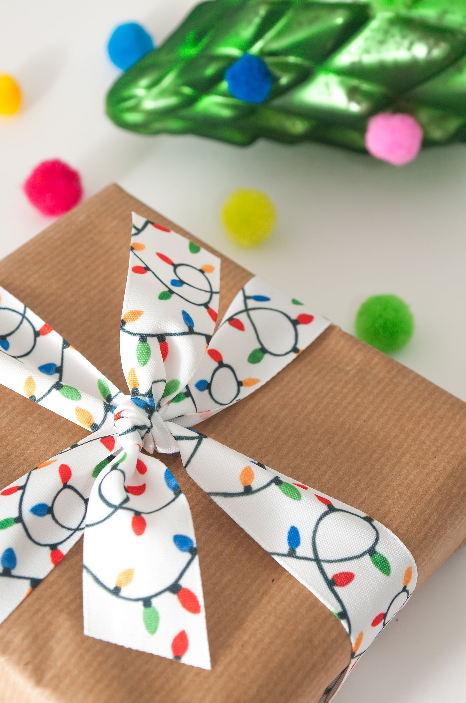 Ribbon: Christmas Lights: 25mm