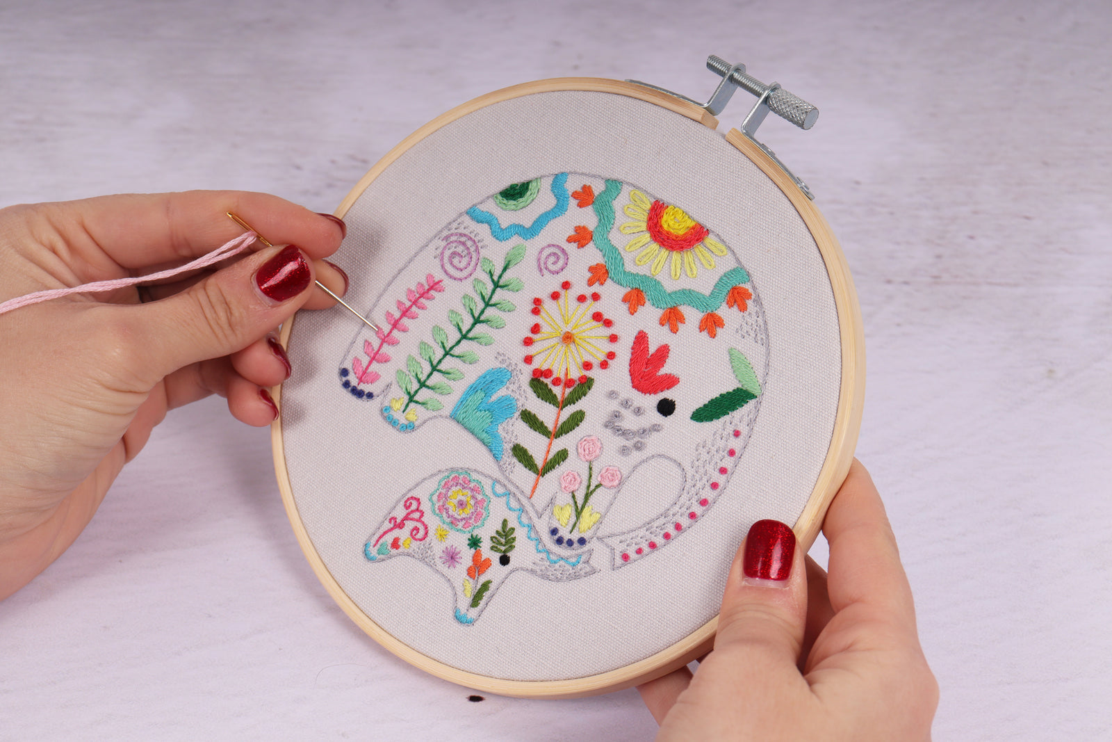 Trimits Embroidery Kit with Hoop: Elephants