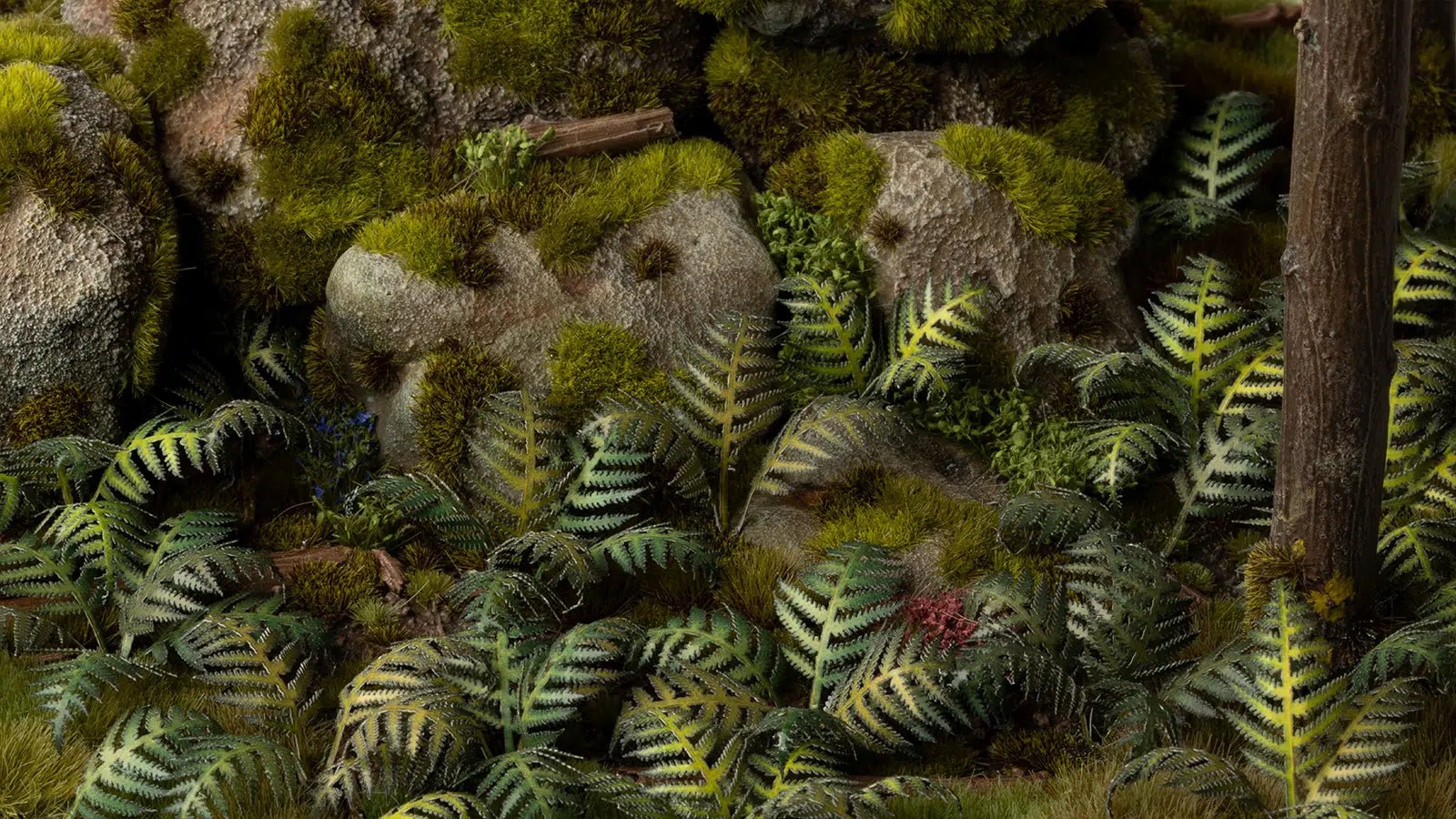 Gamers Grass Laser Plants - Bracken | Buy Online from The Home Crafters