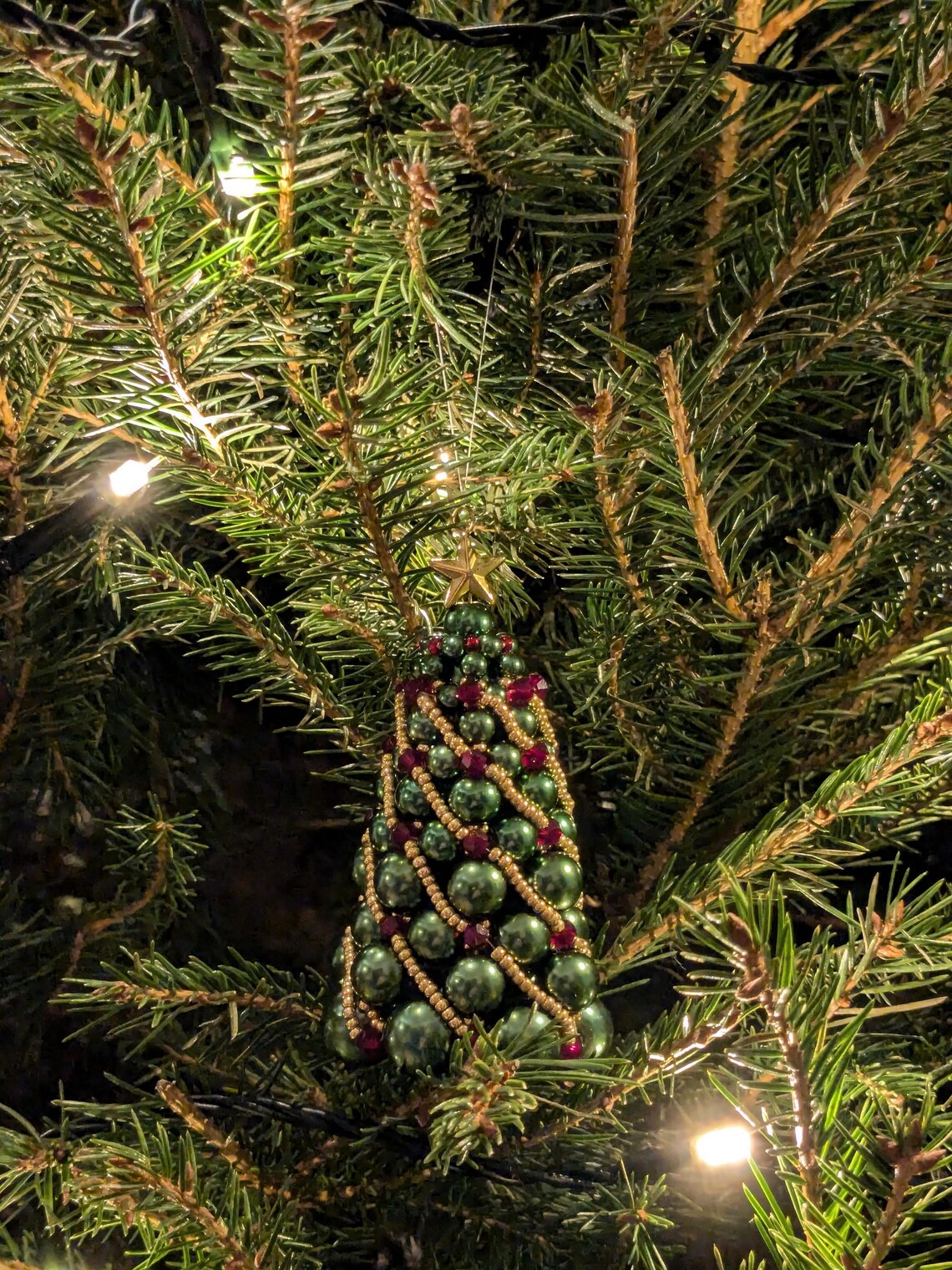 Bee Bread: Beaded Christmas Tree Ornament