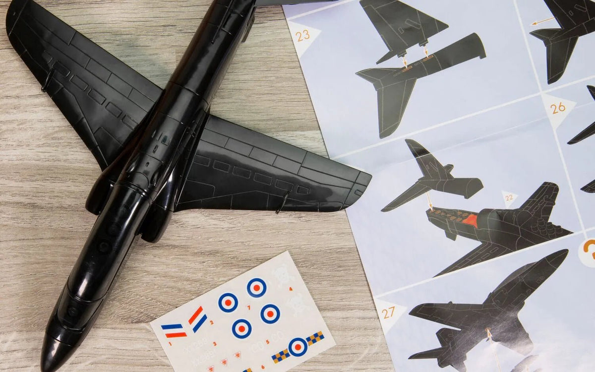 Airfix: Quickbuild BAE Hawk J6003 | Buy Online from The Home Crafters
