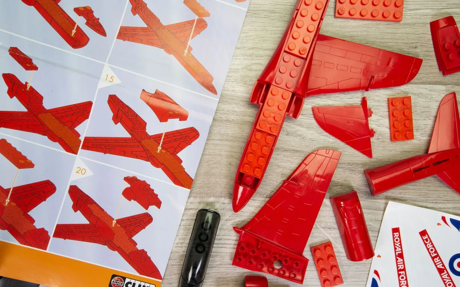 Airfix: Quickbuild Red Arrows Hawk J6018 | Buy Online from The Home Crafters