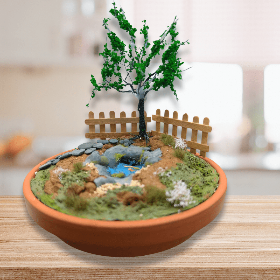 Mini Diorama - Mondays 11 <b>+</b> 18th August | Buy Online from The Home Crafters