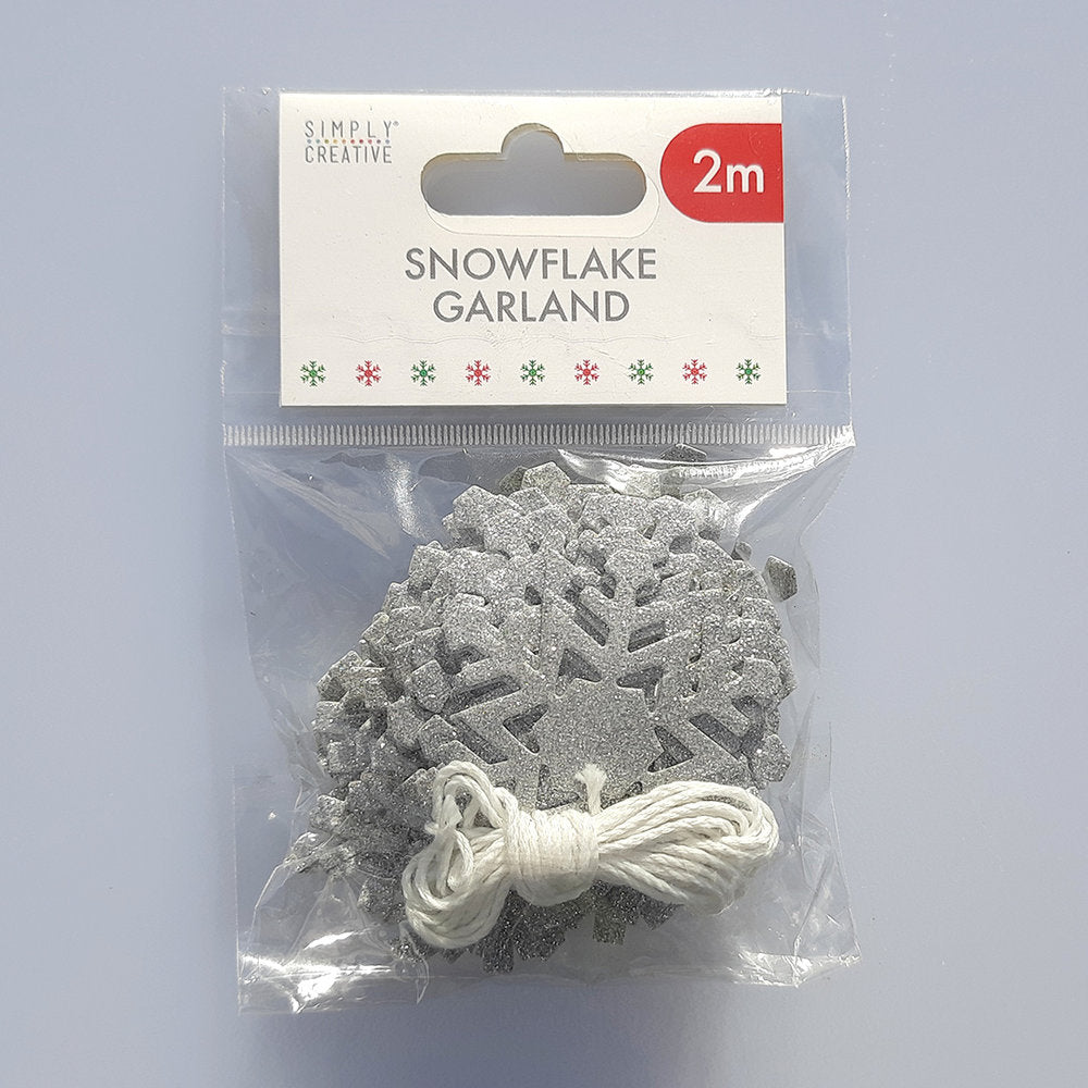 Simply Creative 2m Glittered Snowflake Garland Kit