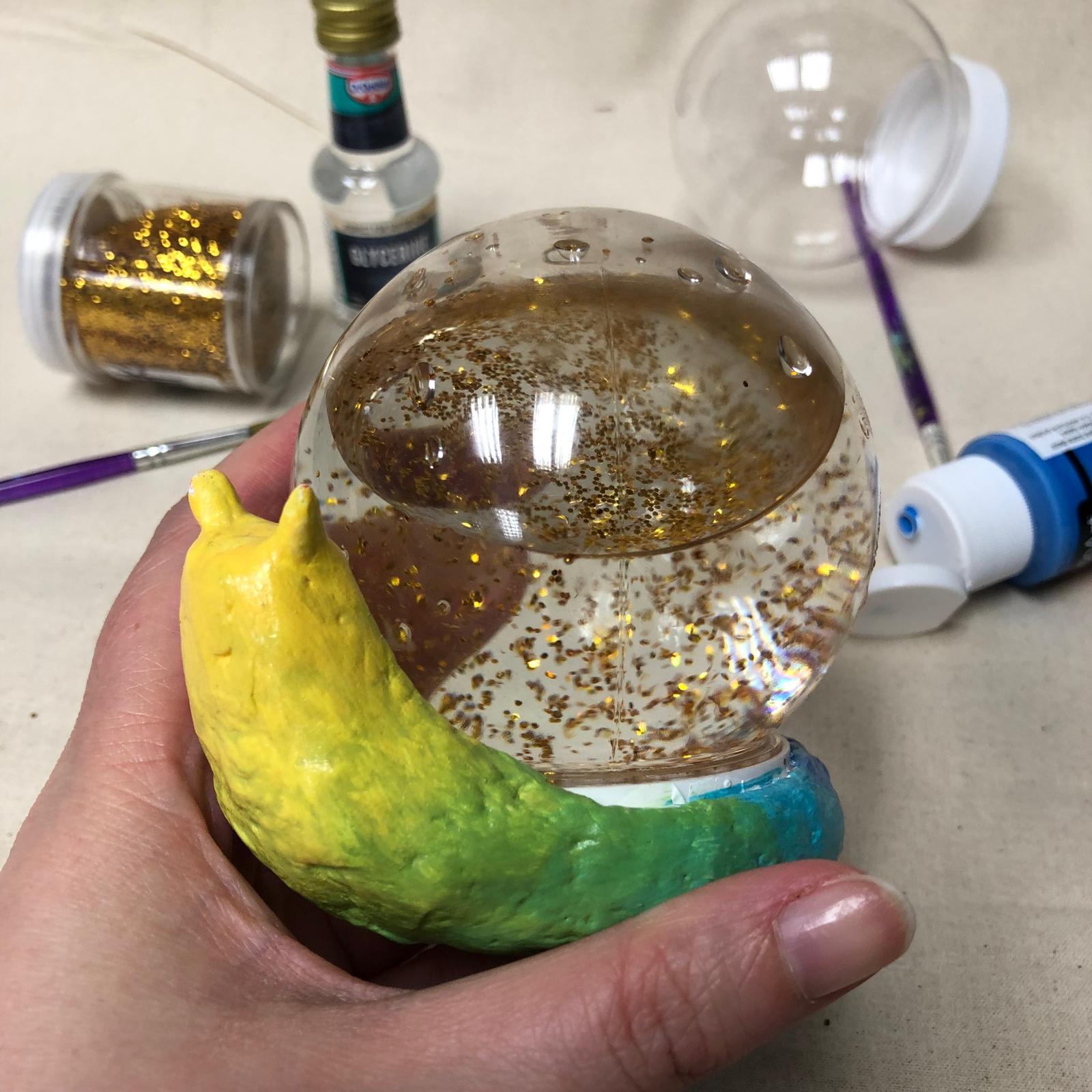 Crafting for Kids: Snail Glitter Globe - Monday 12th August