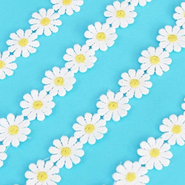 Guipure Lace Trim: Daisy - 25mm