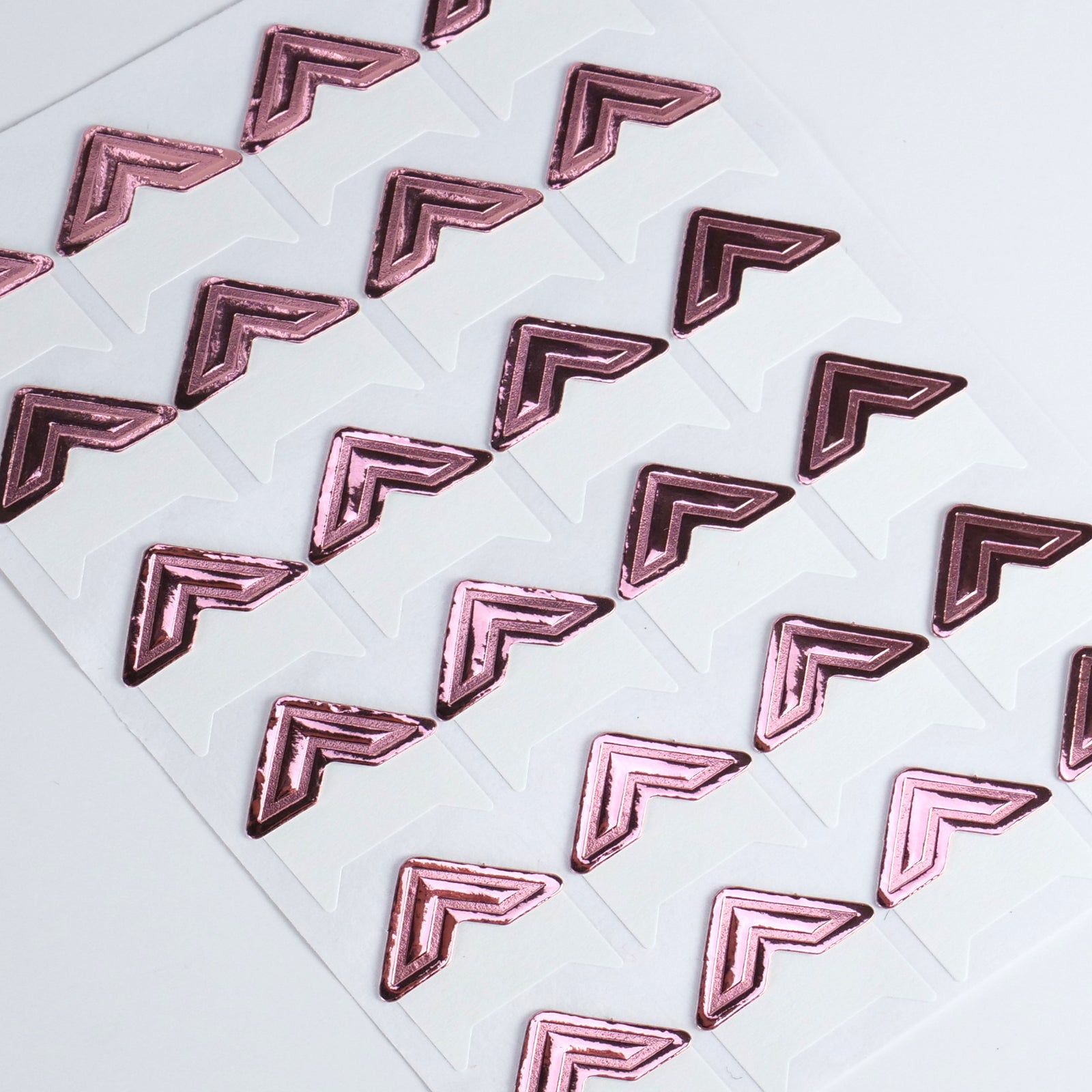 Dovecraft Metallic Photo Corners - 24pk